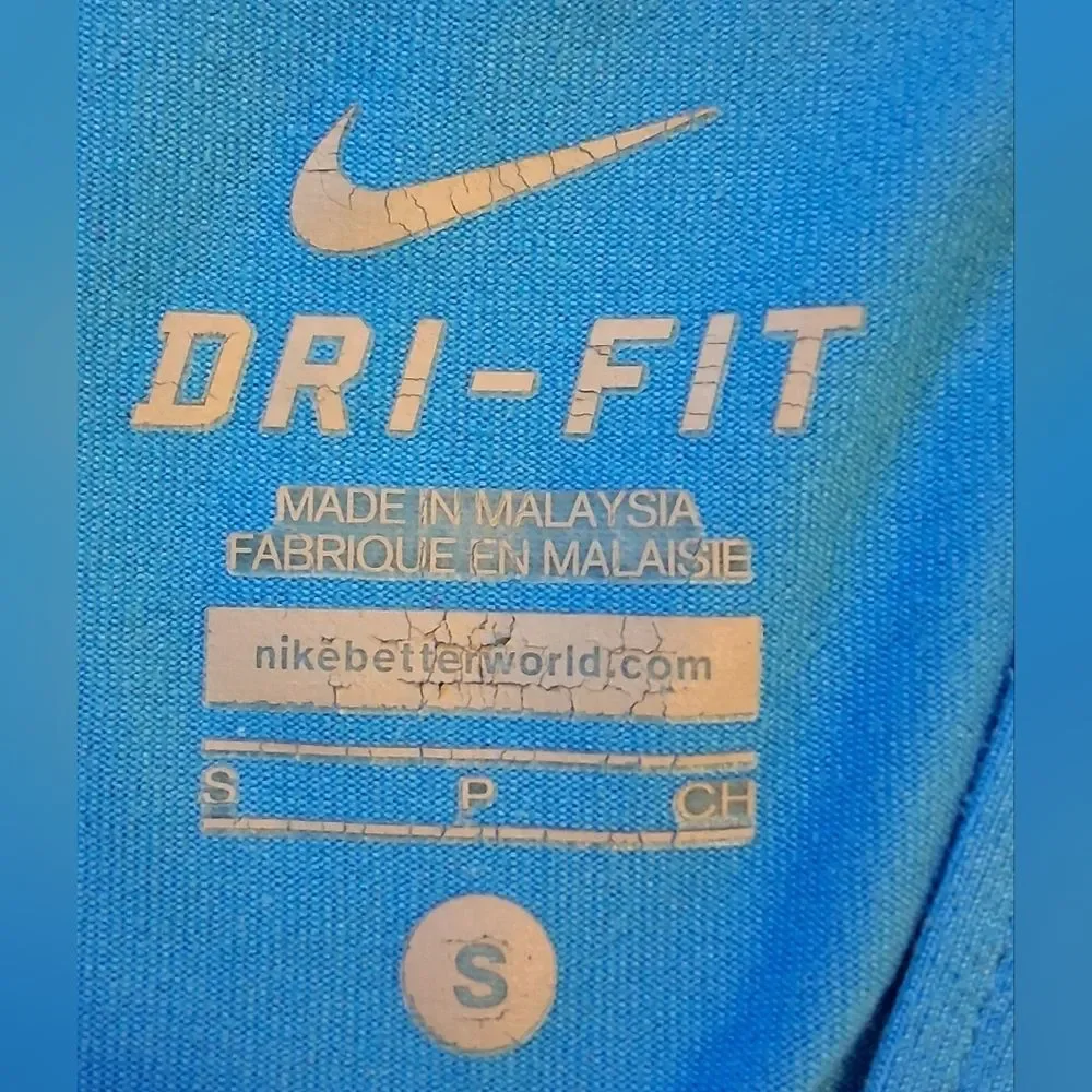 Nike Women's Dri-Fit 1/2 Zip Blue Size S Gorpcore Workout Exercise Running